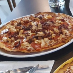 pizza cuatro carnes