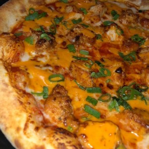 pizza pollo buffalo