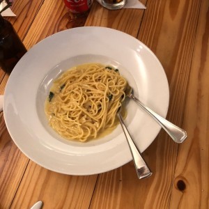 spaghetti parmesano al olio