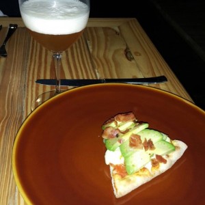 Pizza Mexicana/Cerveza con picante