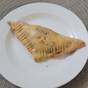 empanada de ropa vieja