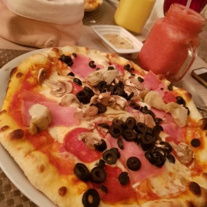 Pizza Capricciosa