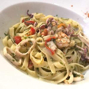 Fettuccine en Salsa Frutti di mare