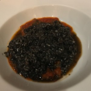 Rissotto con tinta de calamar