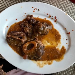 Osso Buco (ricetta della casa)