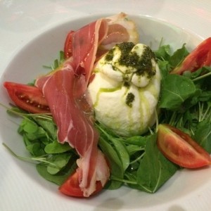 Antipasti - Burrata italiana