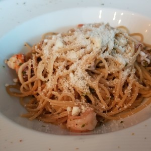 Pasta integral frutti di mare