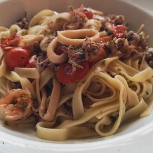 Linguini Frutti de Mare