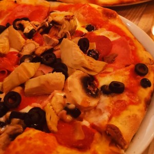 Pizzas - Pizza Capricciosa
