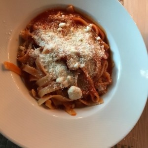 Fettucini al Pomodoro