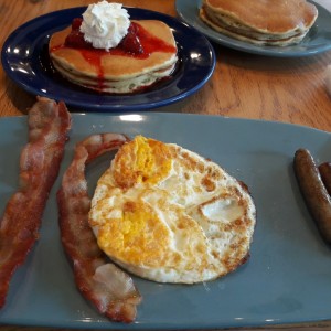 Pancakes+eggs+bacon