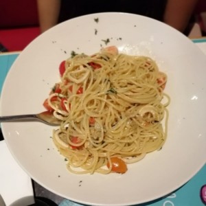 espaguetti con mariscos