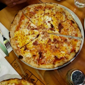 LA PIZZA - Carbonara