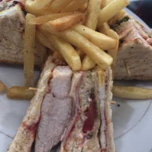 Club Sandwich de Pollo