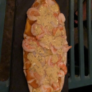 flat bread con camarones