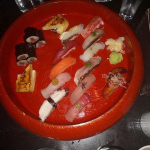 SUSHI SAMPLER