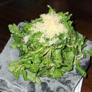 Salads - Makoto House Salad