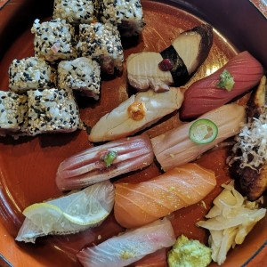 SUSHI SAMPLER