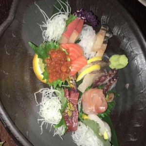 sashimi sampler 60