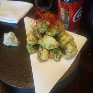 HOT - BROCCOLI TEMPURA