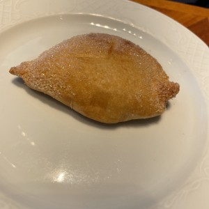 Empanada de Guayaba y Queso