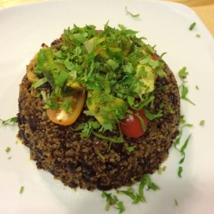 Quinoa bowl mexicano