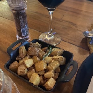 Patatas bravas a nuestro estilo