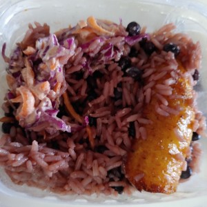 arroz con ensalada