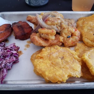 filete de dorado con camarones