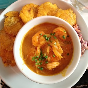 Camarones con Coco y Curry