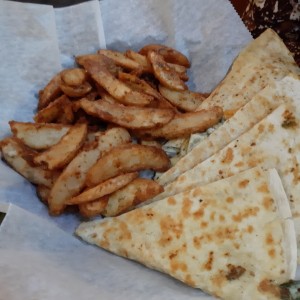 quesadillas con potato wedges