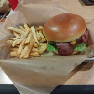 Bacon cheeseburger 
