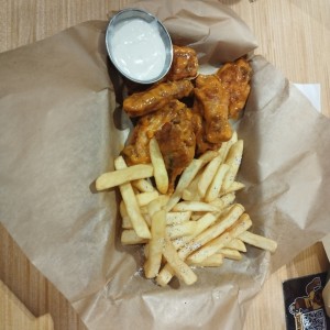 Traditional Wings and Frie