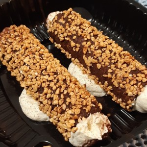 Cannoli de mascarpone