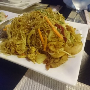 Fideos de arroz Singapur picante