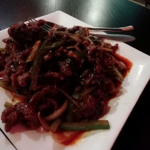 Tiritas de carne salteadas estilo Szechuan