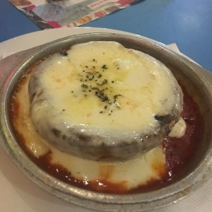 Hongo portobello gratinado