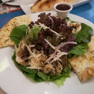 ensalada romana con pollo