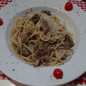 spaghetti con cordero