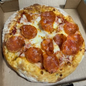 Pizza personal de Pepperoni