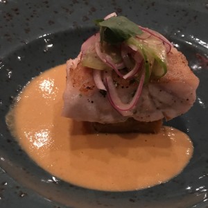 Filete de Corvina, mofongo de yuca, bisque y ensaladita criolla ??????