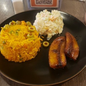 Lunch & Dinner - Arroz con pollo