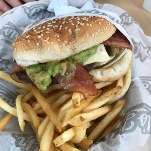 Guacamole & Bacon Burger 
