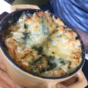 mac and cheese lobster