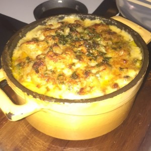 Lobster mac & cheese