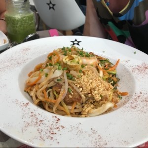 Pad thai de mariscos