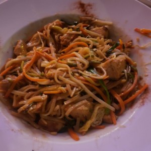 Phad Thai de Pollo