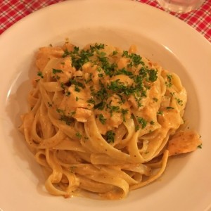 fettucine con salmone