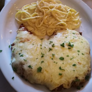 milanesa con queso y pasta