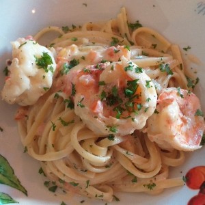 Fettuccine Da Stefano ( langostinos en salsa Blanca)